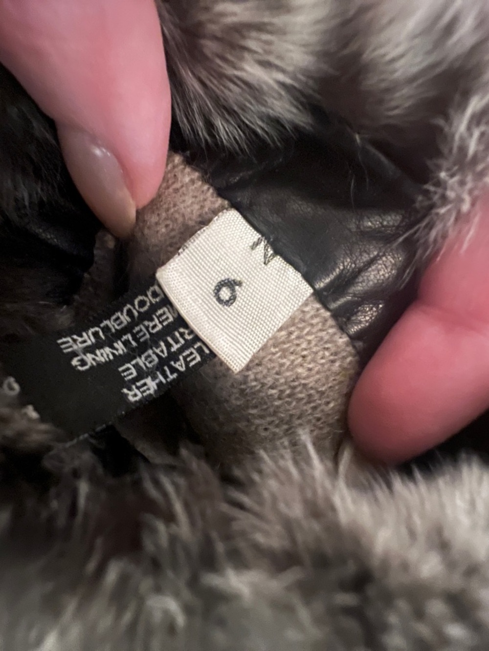 Black Leather Gloves with Real Gray Fur Cuffs - Picture 6 of 7